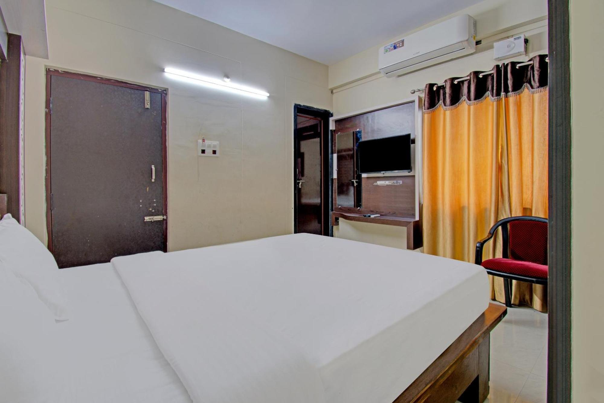 Hotel O 80823 Hotel Sitara Grand Вишакхапатнам Экстерьер фото